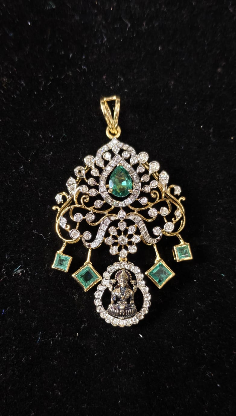 LOCKET 11.08 gms