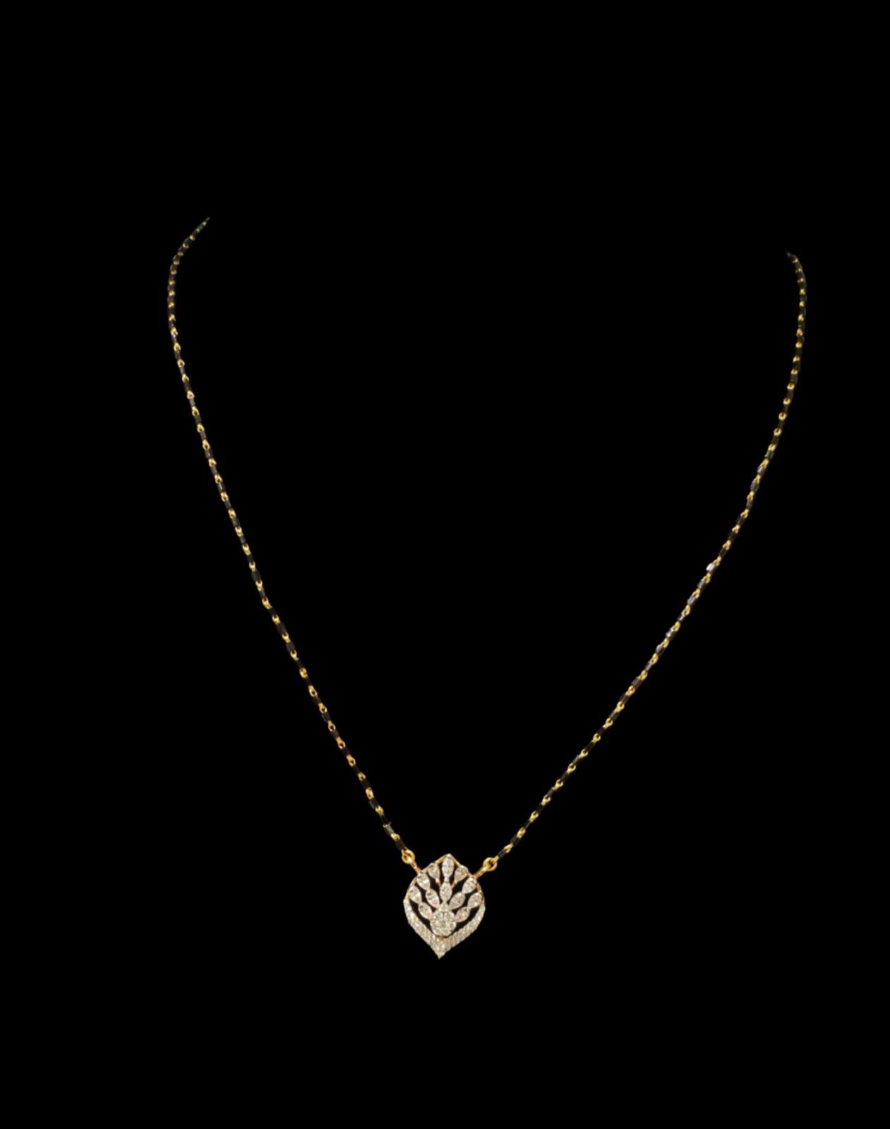 N LOCKET 1.87 gms